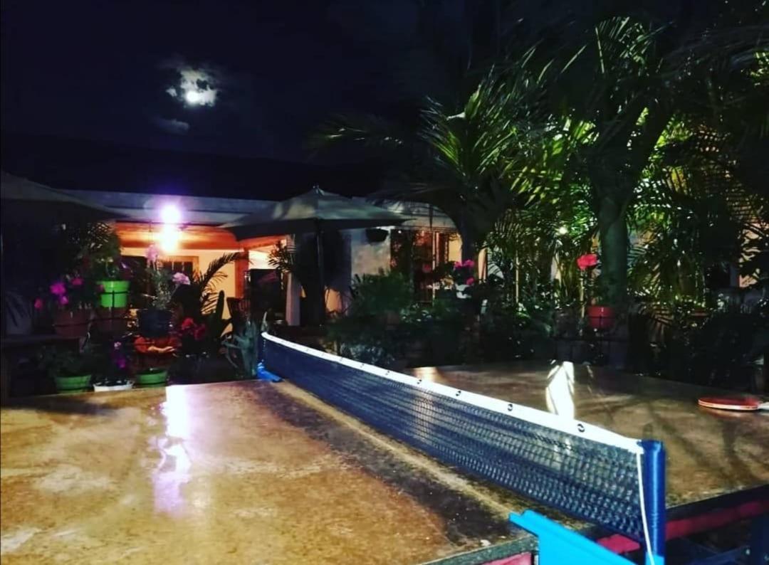 Hostal Hilltop Salento Exterior photo